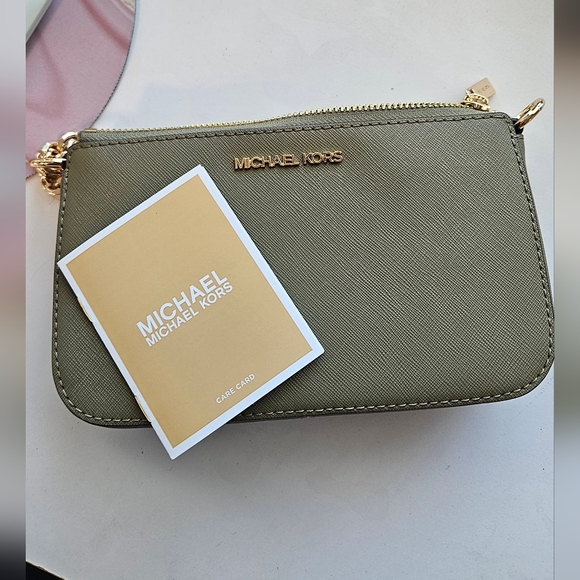 Michael Kors Olive Green Mini Handbag purse - Picture 4 of 6